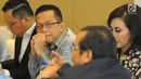 Ketua Komite Ekonomi dan Industri Nasional (KEIN) Soetrisno Bachir saat berdiskusi dengan media di Jakarta, Senin (27/5/2019). Diskusi tersebut membahas percepatan investasi dan ekspor untuk mendorong pertumbuhan yang berkualitas. (Liputan6.com/Angga Yuniar)