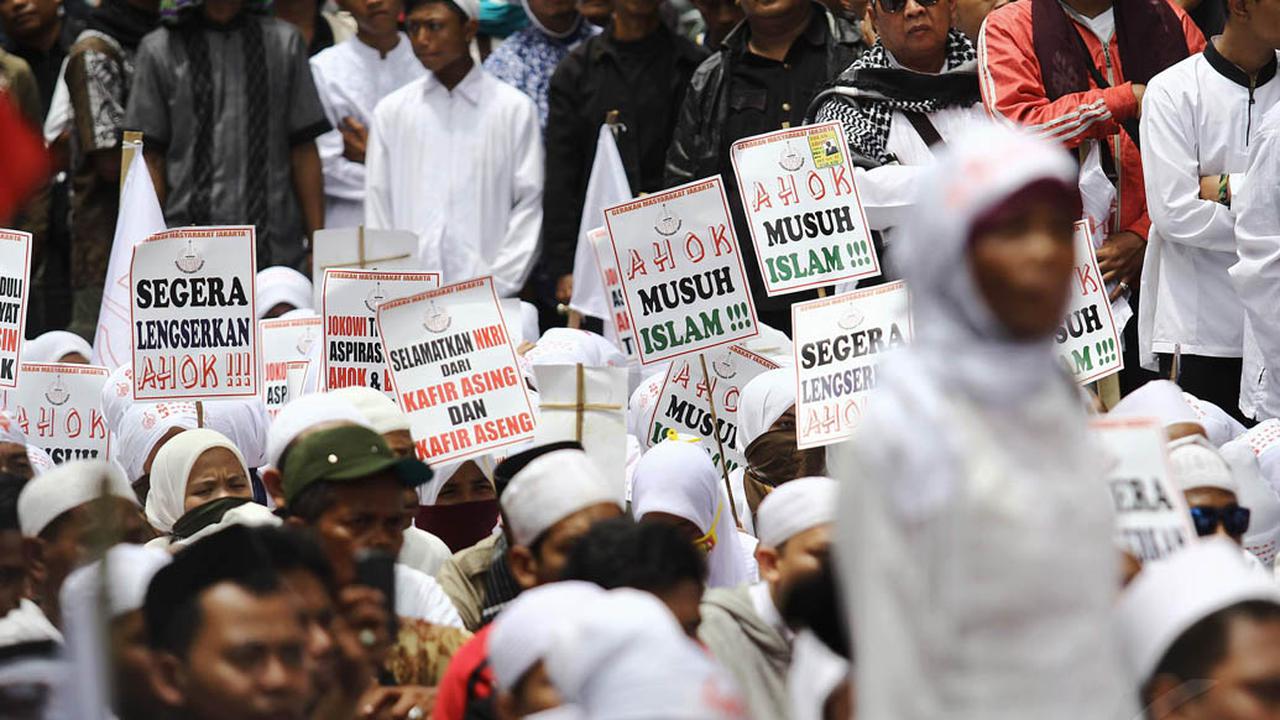 Massa FPI Kembali Demo Tolak Ahok di Balaikota