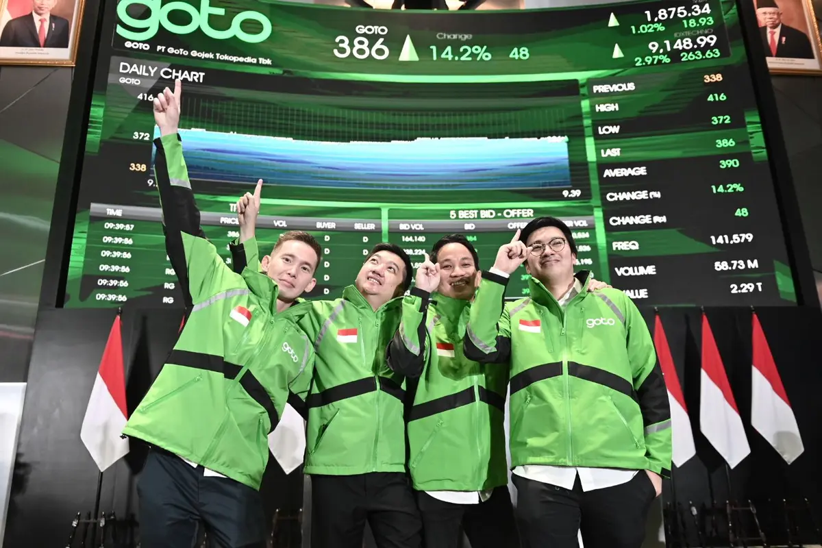 GoTo Resmi Menjadi Perusahaan Tercatat di Bursa Efek Indonesia