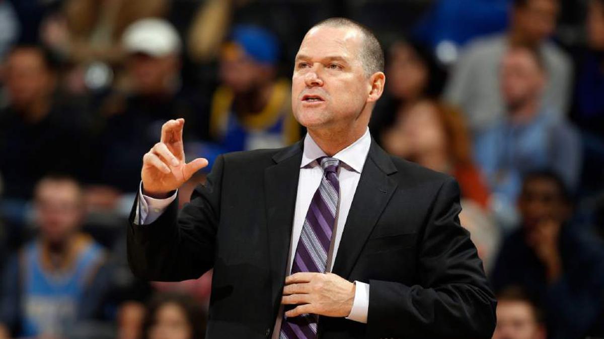 Jelang Playoff NBA, Denver Nuggets Pecat Pelatih Michael Malone