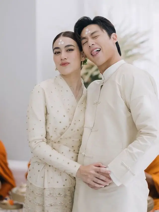 Pertunangan Aktris Kimberley Anne dan Mark Prin Kental budaya Thailand yang baru terungkap.  [kimmy_kimberley]