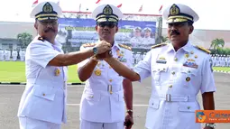Citizen6, Surabaya: Serahterima jabatan tersebut, dipimpin langsung oleh (Dankobangdikal) Laksamana Muda TNI Sadiman, yang digelar dengan upacara militer di Lapangan Moeljadi, Kobangdikal, Bumimoro, Surabaya. (Pengirim: Penkobangdikal)