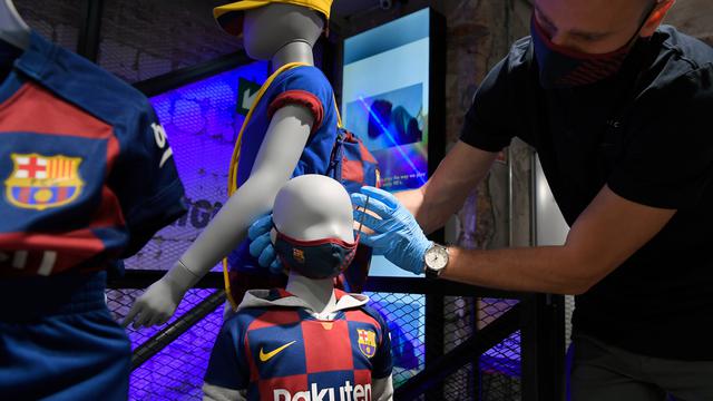 Barcelona Jualan Masker