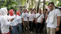Sandiaga Akan Moratorium Mobil Mewah Agar Naik Kendaraan Umum