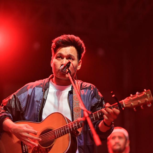 Lirik Lagu Rendy Pandugo Underwater News Entertainment Fimela Com