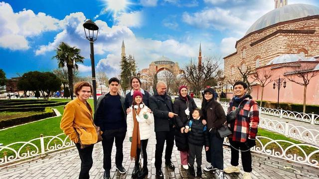 6 Momen Seru Liburan Al, El, Dul, Bareng Ahmad Dhani dan Mulan Jameela di Turki