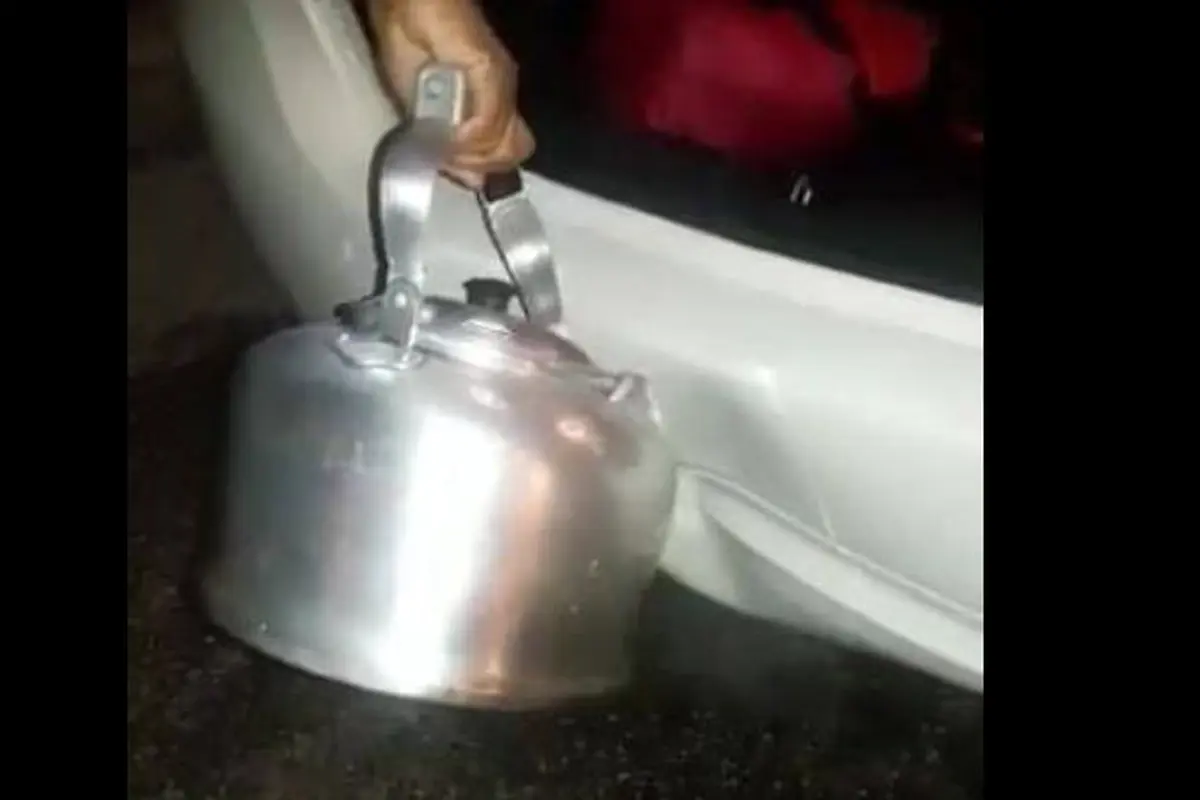 Sihir! Bumper Penyok Kembali Normal Pakai Air Mendidih