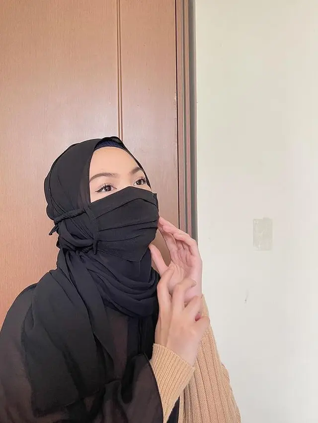6 Potret Aisyah Aqillah Saat Pakai Hijab Ini Tuai Pujian