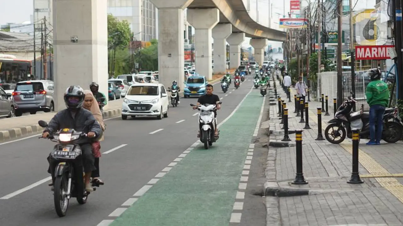 Kurang Penerapan Sanksi, Jalur Khusus Sepeda Belum Steril dari Pemotor
