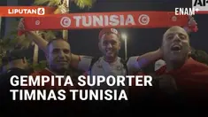Kedatangan TIm Nasional Tunisia di Qatar dielu-elukan ratusan suporternya. Mereka bersuka cita, tim Tunisia bisa tampil di ajang bergengsi Piala Dunia Qatar 2022.