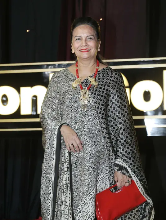 "Sekolah akting nggak ada sama sekali, karena saya pikir itu tidak bisa diajarkan seperti ilmu-ilmu yang lain. Misalnya, 1 tambah 1 sama dengan 2, tidak seperti itu," jelas Christine kepada Bintang.com beberapa waktu lalu. (Galih W. Satria/Bintang.com)