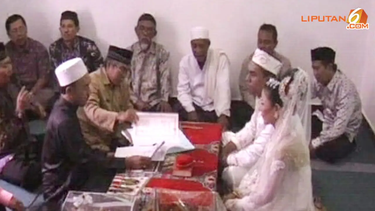 nikah-surabaya-1311208b.jpg