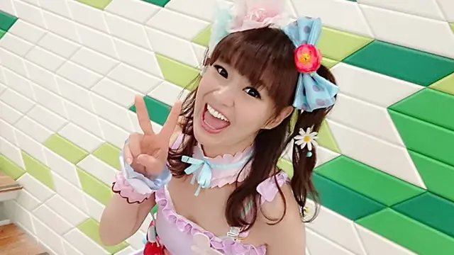 Gemar Cosplay, Wanita Ini Masih Terlihat Imut di Usia 50 Tahun