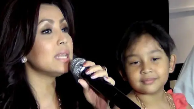 Mayangsari Nyanyi Lagi Gara-Gara Anak