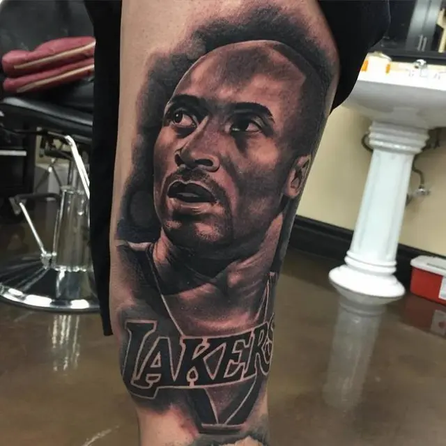 tato wajah artis