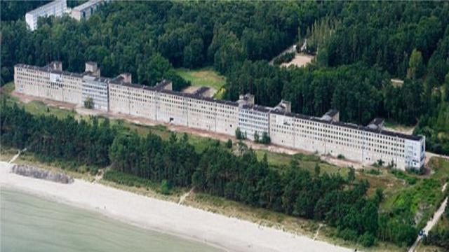 Bekas kamp liburan Nazi dari Adolf Hitler jadi sasaran turis menginap di Jerman. (AP Images)