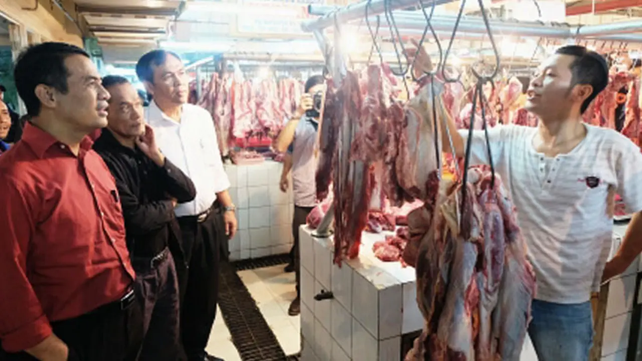 Jelang Lebaran, Daging Sapi Siap Banjiri Pasar Becek