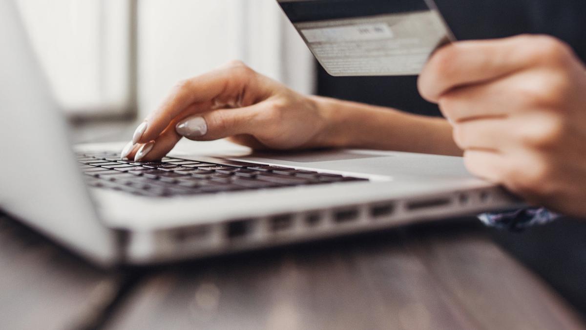 Cara Marketplace Lindungi Jutaan Pengguna dari Fraud