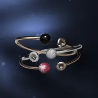 "Happy Diamonds Planet" koleksi baru Chopard yang terinspirasi dari keindahan planet bumi. (Dok/Chopard)