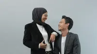 kata-kata romantis akan membuat hubungan kalian makin hangat/copyright fimela/adrian putra