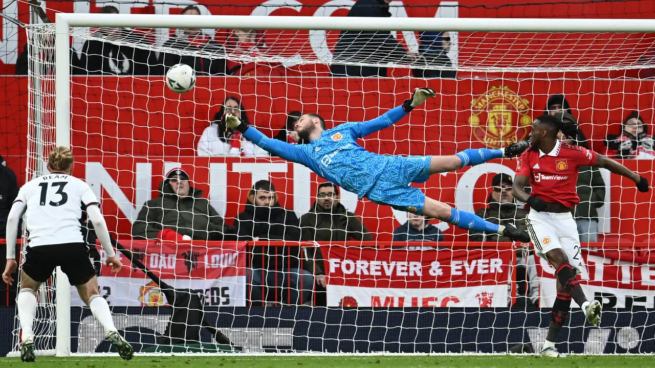 Bersikeras Agar Tetap di Manchester United, Ten Hag Tak Menjamin De Gea Jadi Kiper Kesayangan di Musim Depan
