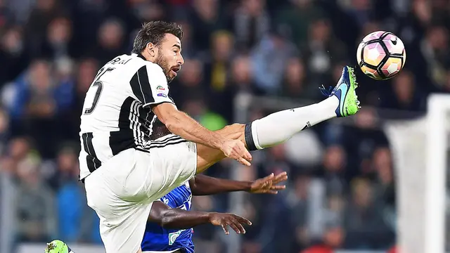 Juventus Menang Tipis di Turin