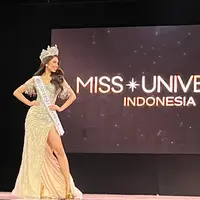 Clara Shafira Krebs dalam Press Conference Miss Universe Indonesia 2024 (Fimela.com/Dok/Rianti Fitri Wulandari)