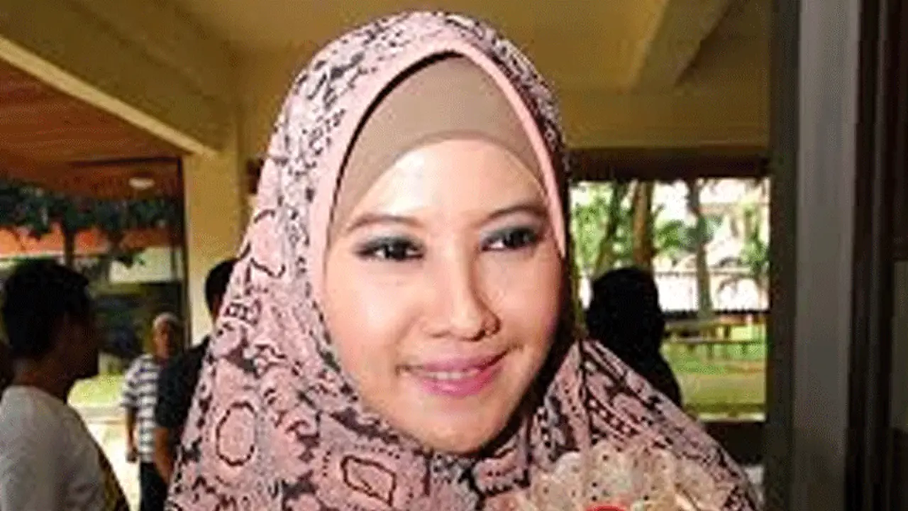 peggy melati sukma