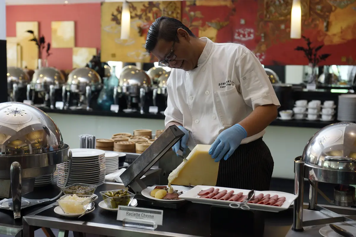 Brunch-Chef-Raclette Cheese