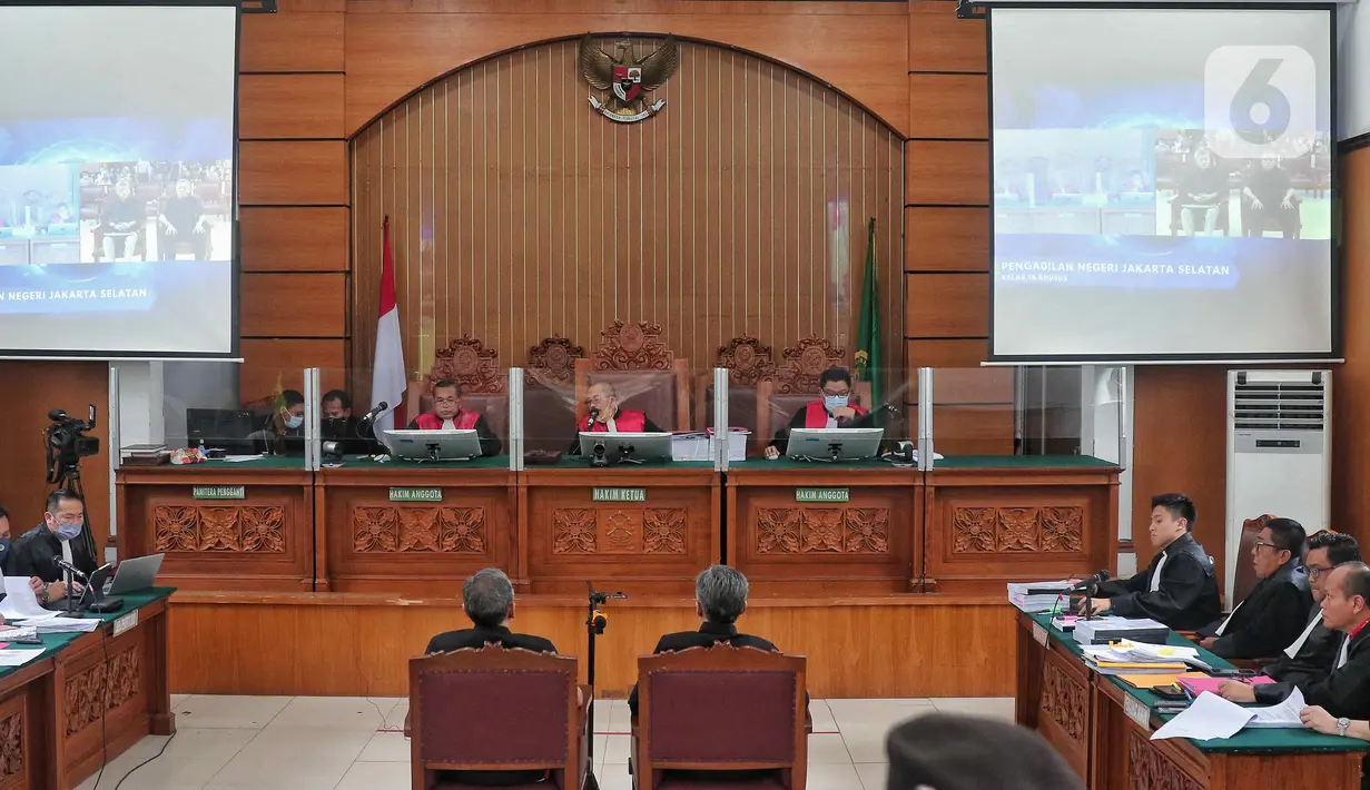 Suasana sidang lanjutan kasus perintangan proses penyidikan pembunuhan berencana terhadap Nofriansyah Yosua Hutabarat atau Brigadir J di Pengadilan Negeri Jakarta Selatan, Kamis (27/10/2022). Dalam persidangan ini beragendakan pemeriksaan atau mendengar keterangan saksi. (Liputan6.com/Angga Yuniar)