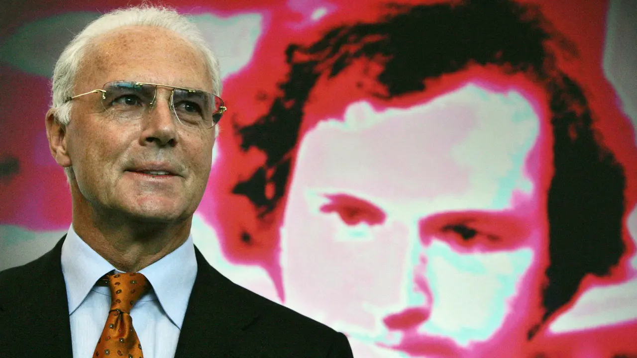 Foto: Legenda Sepak Bola Jerman Franz Beckenbauer Tutup Usia