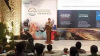 Menteri Koordinator Bidang Kemaritiman Luhut Binsar Panjaitan membuka konferensi Nasional Geopark Indonesia I yang diadakan di Gedung Bappenas, Jakarta, Kamis (12/7/2018).