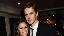 Rachel Bilsen dan Hayden Christensen berjumpa pada 2007 dan mulai apcaran. Keduanya sering banget putus nyambung sebelum benar-benar berpisah pada September 2017. (Getty Images/Elle)