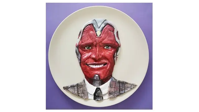 6 Karya Seni dari Makanan Bentuk Superhero Ini Estetik Banget, Unik