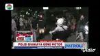 Penganiayaan dipicu saat anggota geng motor tersinggung karena korban yang bersepeda motor menyalip konvoi mereka.
