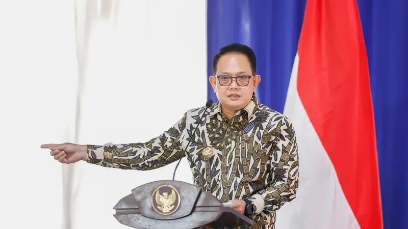 Penjabat (Pj) Gubernur Jawa Timur Adhy Karyono