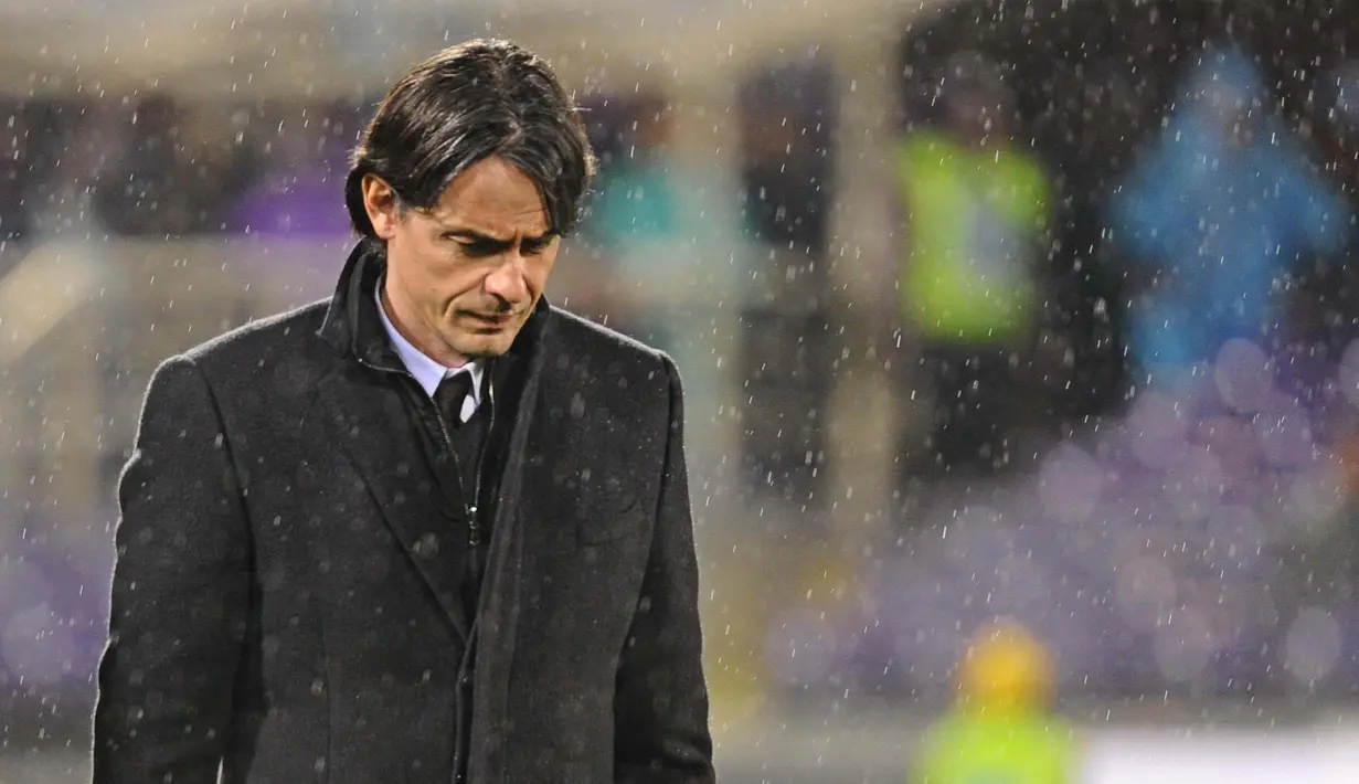   Filippo Inzaghi dipecat sebagai pelatih AC Milan pada Juni 2015, Pipo dianggap gagal membawa AC Milan berjaya selama satu tahun melatih. (EPA/Maurizio Degl' Innocenti)