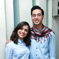 Pasangan yang sebelumnya menjalani masa pacaran ini tidak membuat artis yang dikenal sebagai Jeng Kelin dan suaminya ini mengetahui kebiasaan masing-masing . (Deki Prayoga/Bintang.com)