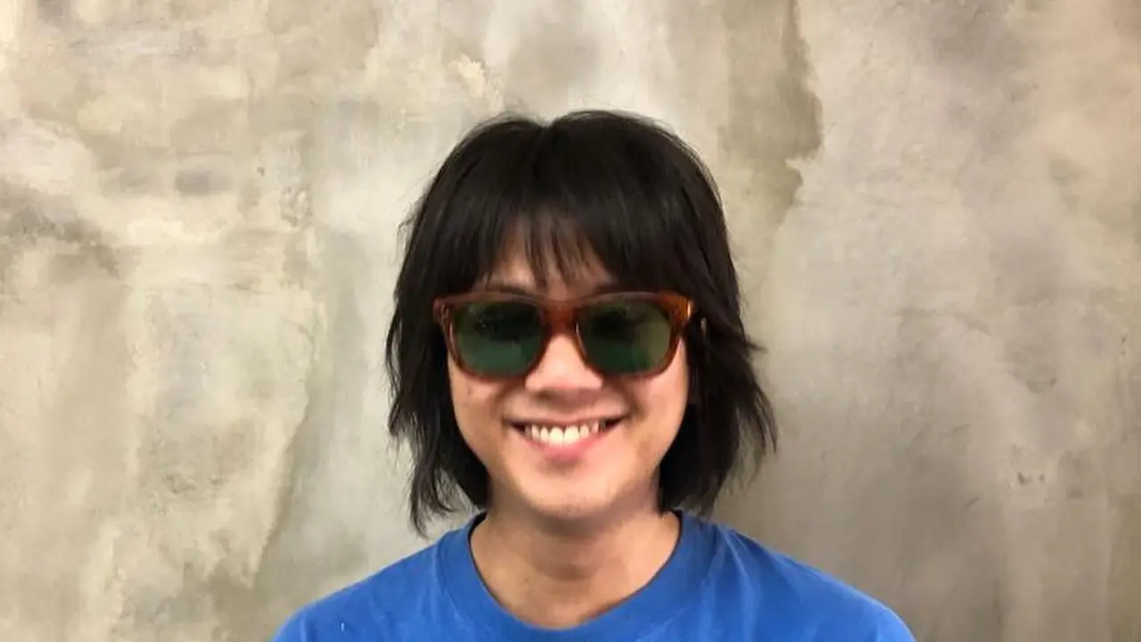 Iqbaal Ramadhan Pamer Potongan Rambut Baru, Malah Jadi Mirip Pak Tarno?