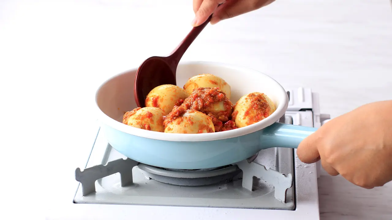 Memasak Telur