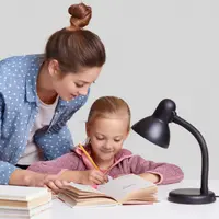 Ilustrasi Anak dan Orangtua Credit: pexels.com/pixabay