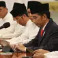 Presiden Jokowi saat menerima para Qori dan Qoriah tingkat internasional dan nasional serta tokoh ulama di Istana Merdeka, Jakarta, Senin (12/6). (Liputan6.com/Angga Yuniar)