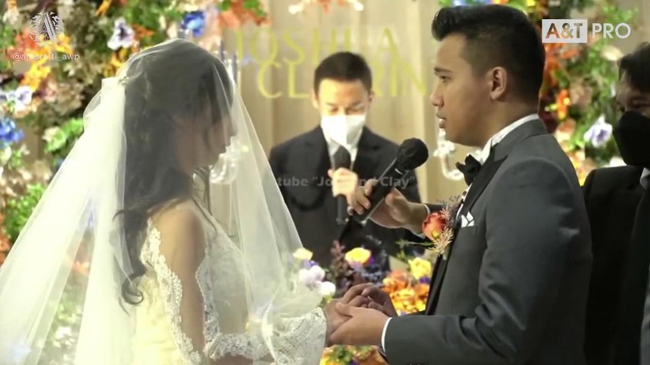 [Fimela] Joshua Suherman dan Clairine Clay