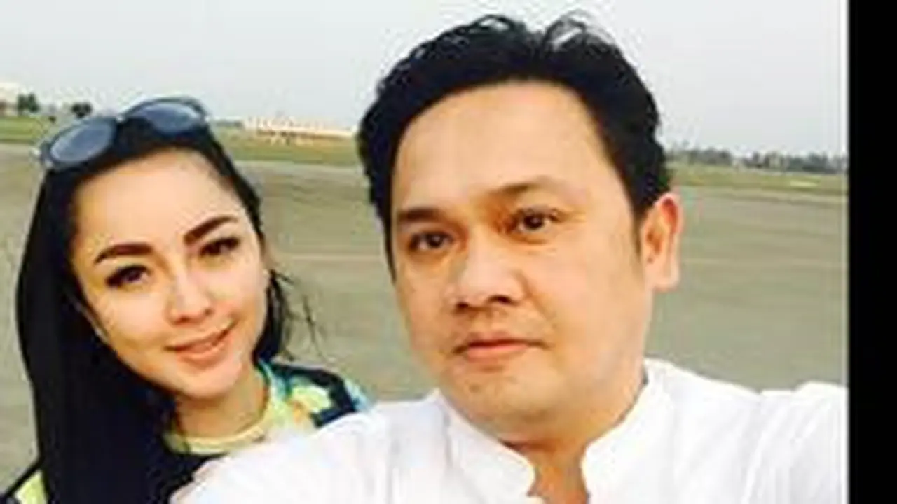 6 Potret Terbaru Regina Andriane Mantan Istri Farhat Abbas, Makin Cantik dan Tirus