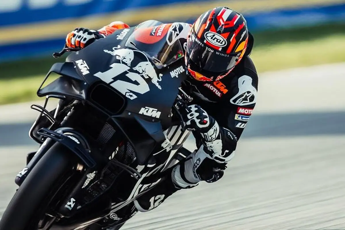 Pembalap KTM di MotoGP 2025: Tetap Bertanding Meski Menghadapi Kebangkrutan