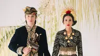 Intip potret magis Angga Yunanda dan Shenina Cinnamon bak pasangan bangsawan Lombok di foto prewedding (@didietmaulana)