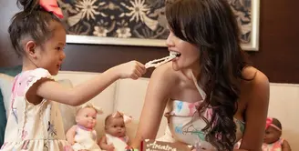 Ultah Anak Farah Quinn (Instagram/farahquinnofficial)