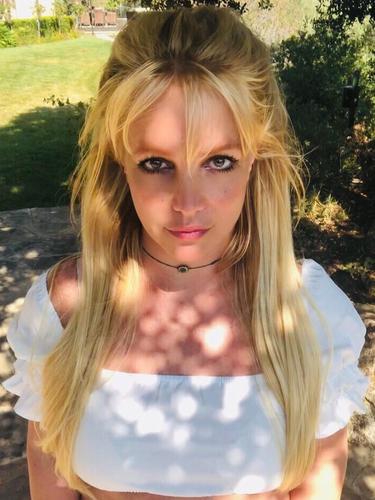 Britney Spears Umumkan Kehamilan Anak Ketiga di Usia 40 Tahun, Bagaimana Risikonya?