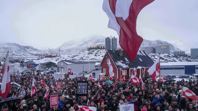 Ambisi Donald Trump atas Greenland Picu Ketegangan dan Protes Massal