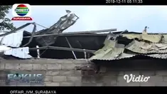 Mesin produksi es batu kristal milik Wahyu Sinatra yang berada di Dusun/Desa Plosogeneng, Kecamatan/Kabupaten Jombang meledak. Diduga mesin itu meledak karena tidak bisa menahan tekanan tinggi.